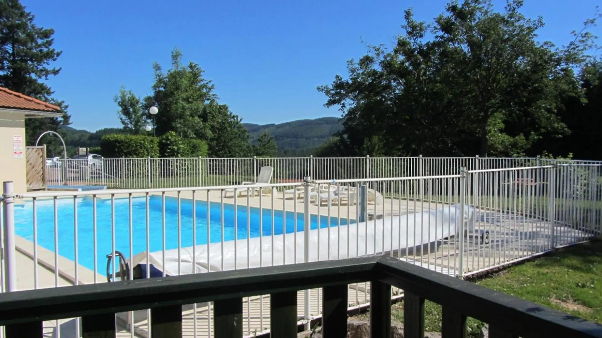 Charmant Chalet 35M², 2 Ch, Terrasse Privee, Activites Nature Aux Monts De La Madeleine, Animaux Ok - Fr-1-496-240 Saint-Rirand Holiday home